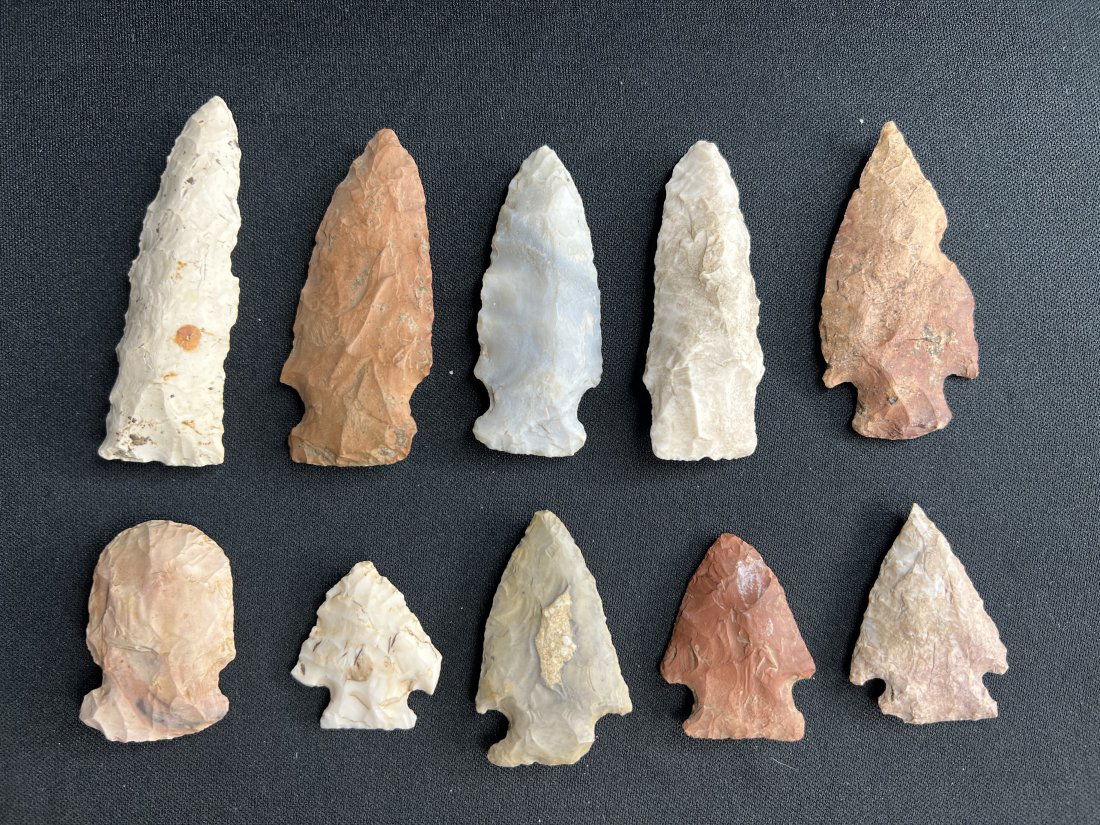 10 Arrowheads Found in Van Buren Co. IA (1 of 6)