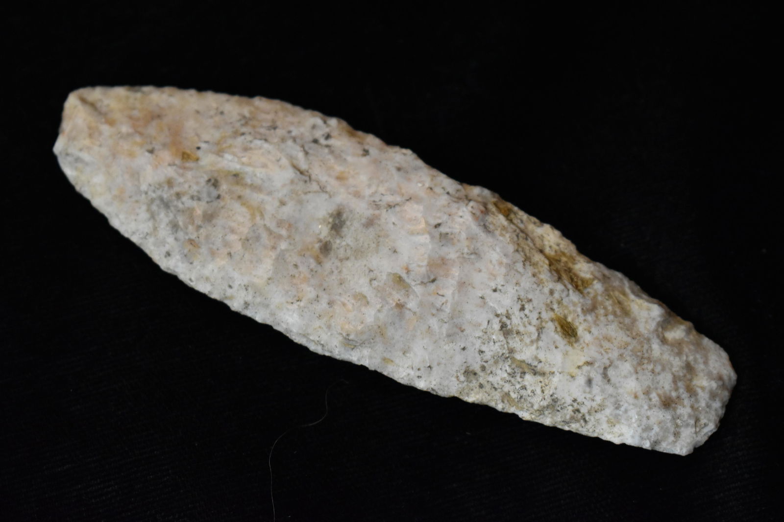 3 5/8" Agate Basin or Angostura (1 of 5)