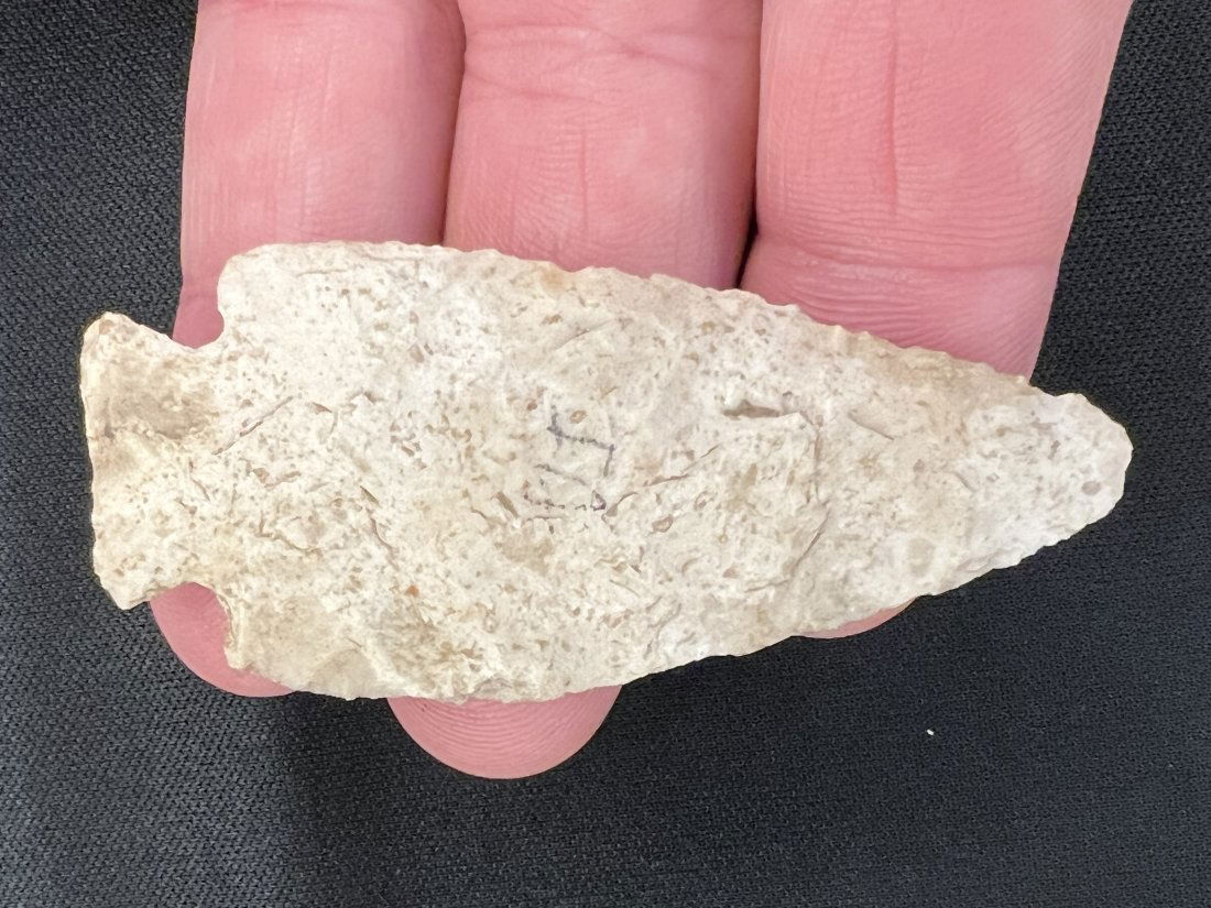 2 13/16" Hardove Arrowhead (1 of 9)