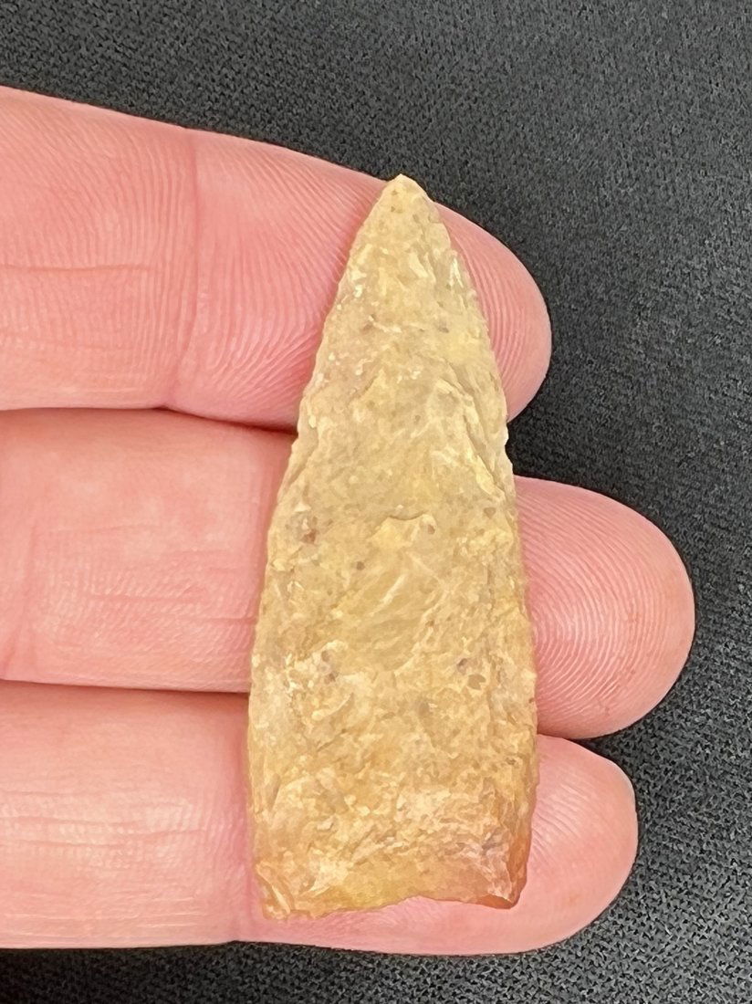2 1/8' Colorful Madison Arrowhead (1 of 9)