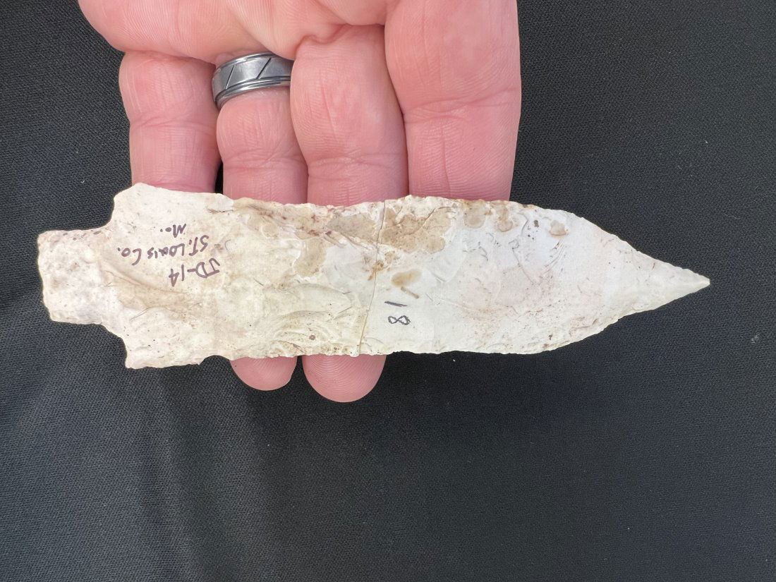 5 3/8" Etley Arrowhead "Broke and Glued" (1 of 10)