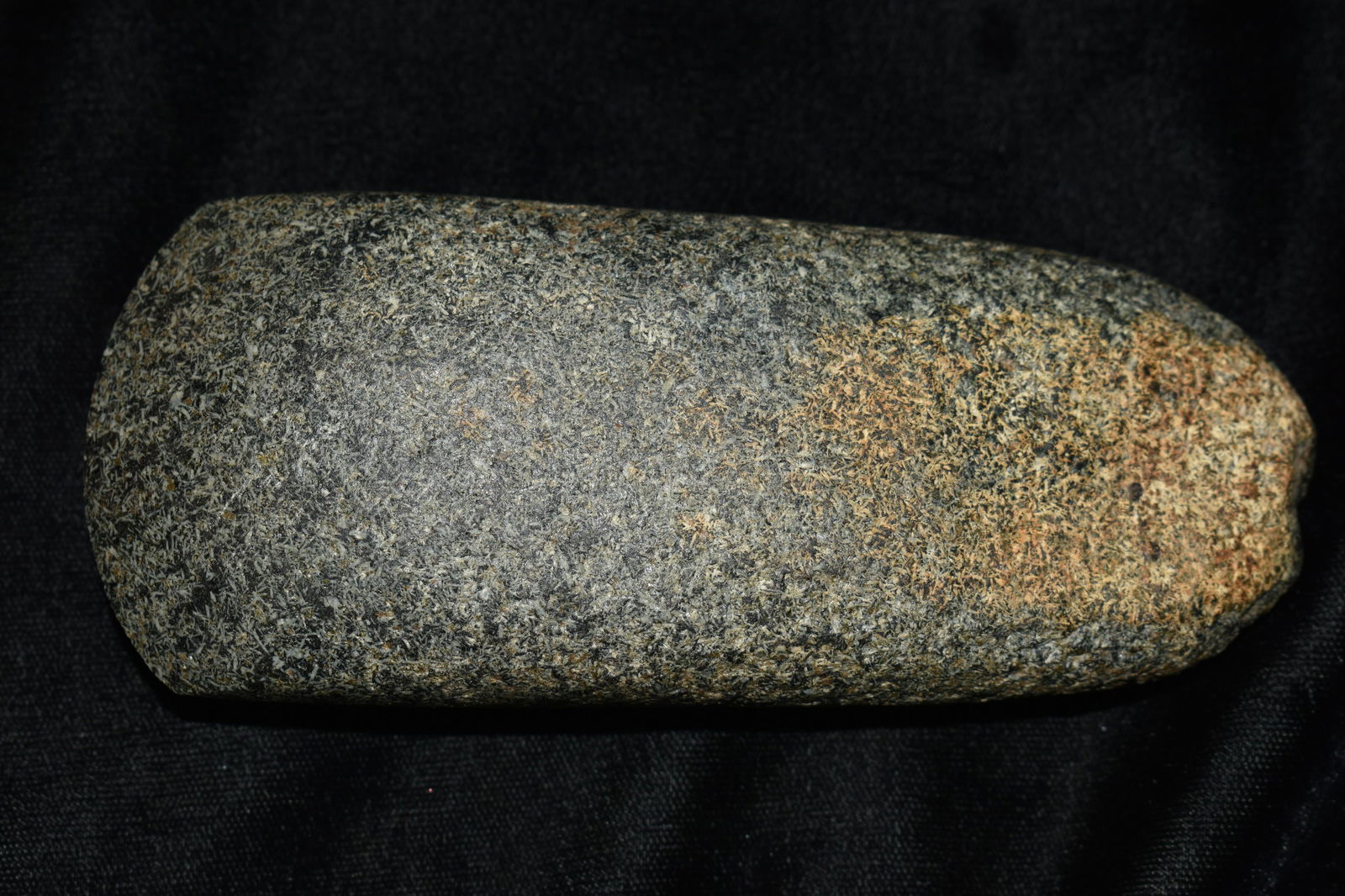 5 3/8" Speckled Granite Celt (1 of 6)