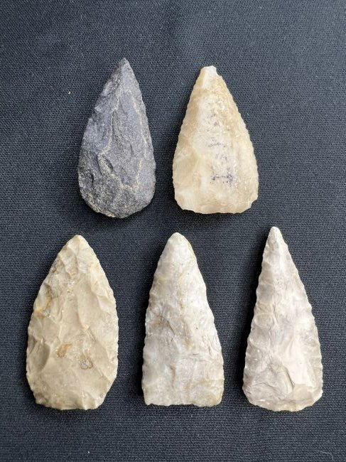 5 Covington Arrowheads (1 of 4)