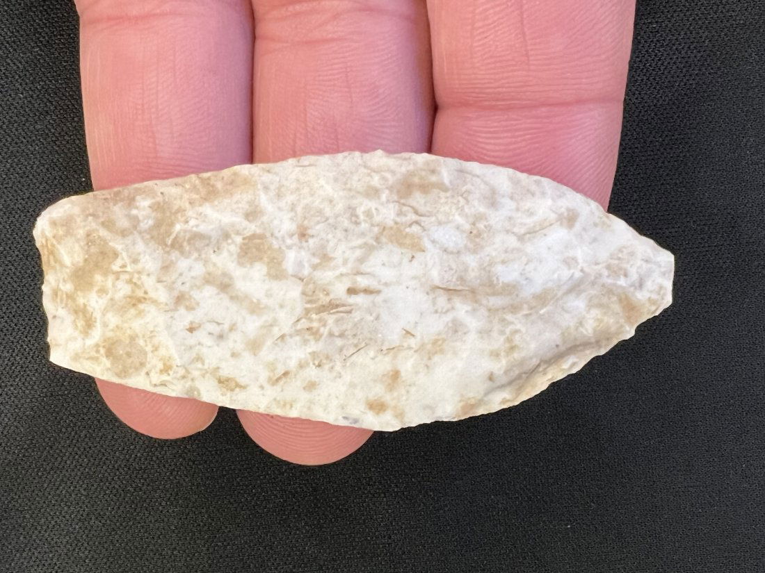 2 3/4" Agate Basin Arrowhead (1 of 9)