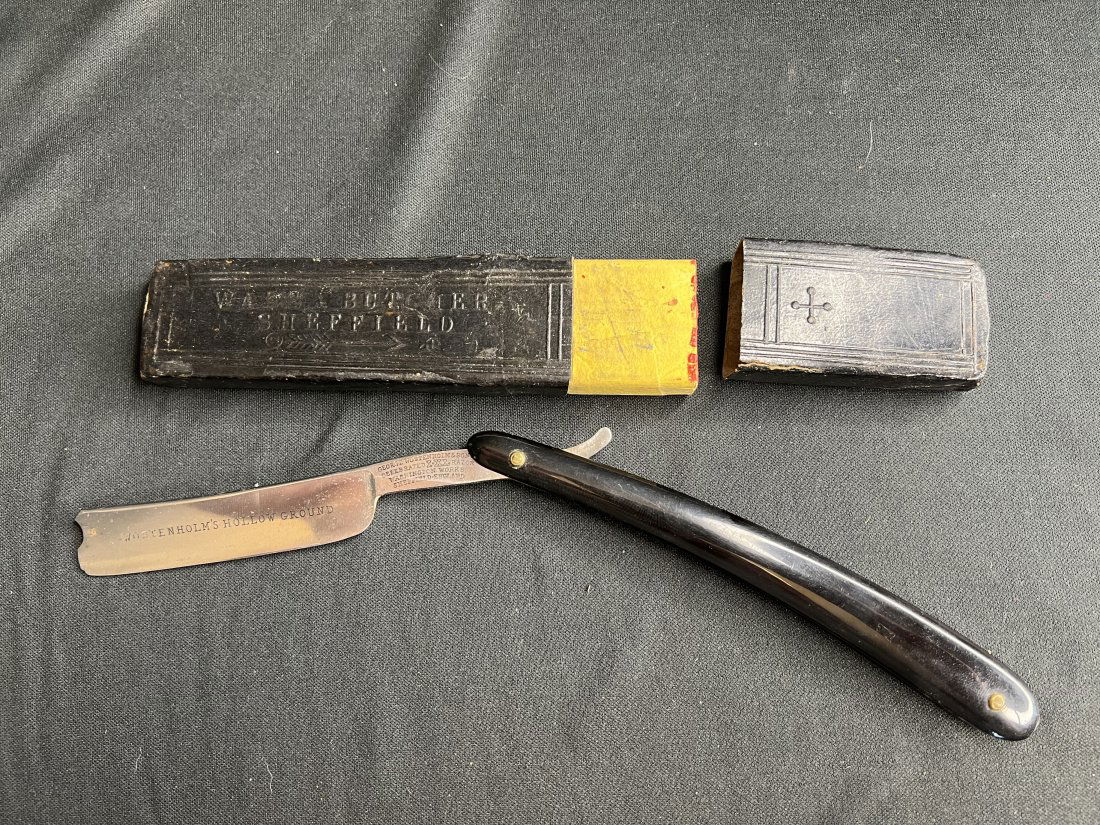 Wade & Butcher Sheffield Straight Razor (1 of 5)