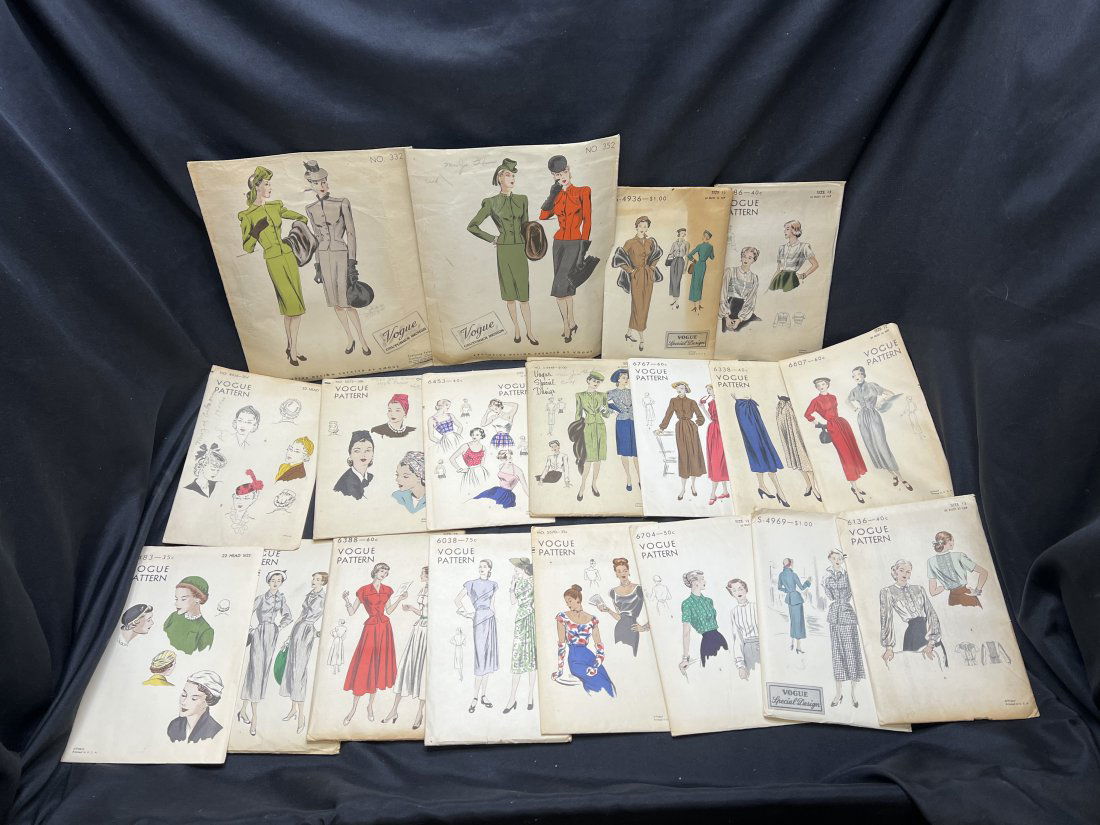 19 Vintage Vogue Patterns 1940's (1 of 6)