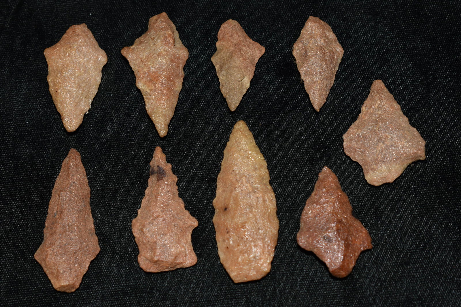 9 Rose Quartzite Arrowheads from Virginia (1 of 3)