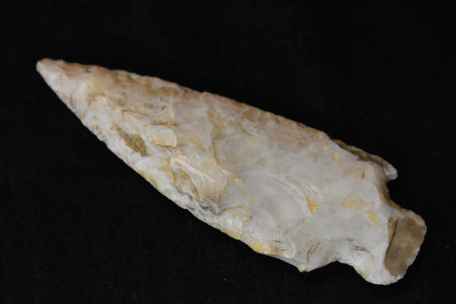 3 1/2" Kirk Stemmed Arrowhead (1 of 5)