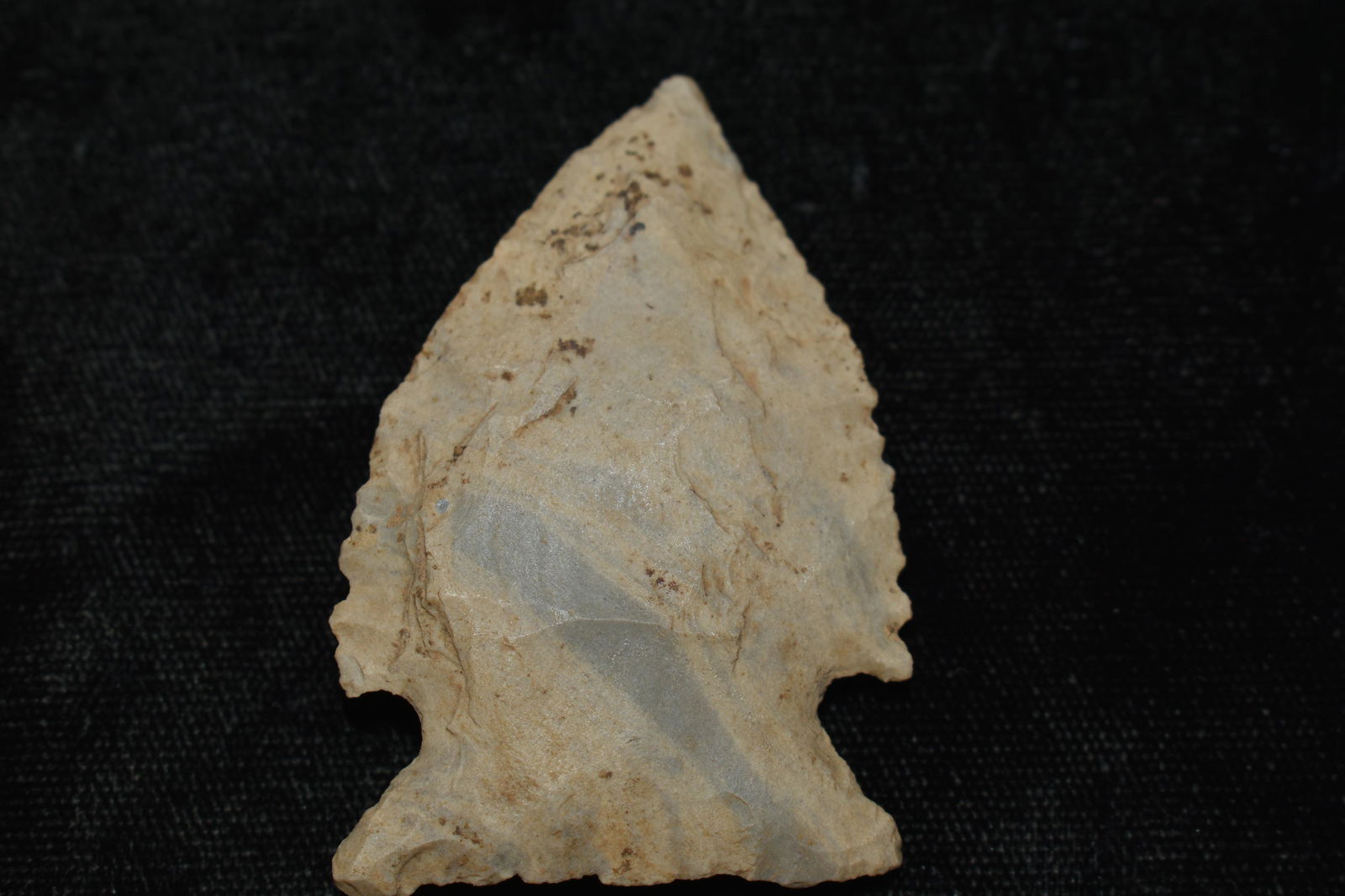 2 1/16" Banded Chert Stillwell found in Bond Co., IL.  Ryan Keele COA (1 of 8)