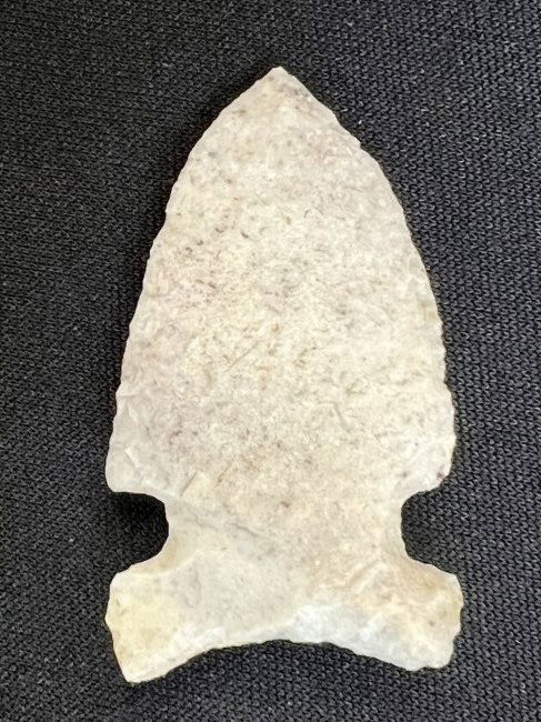 2 3/16" Hemphill Arrowhead Ex: Jack Newnan Collection.  Found in Shelby Co. Missouri.  Very well (1 of 4)