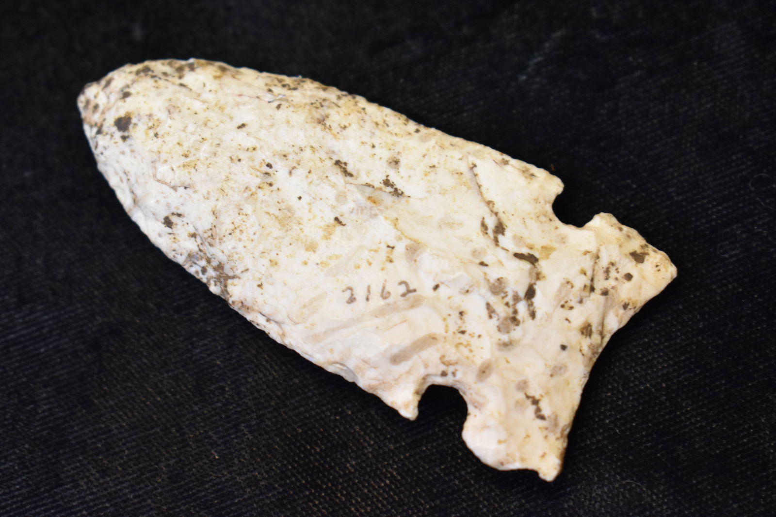 2 15/16" Graham Cave found in East Central Illinois.  Ex Steve Manos Collection. (1 of 8)