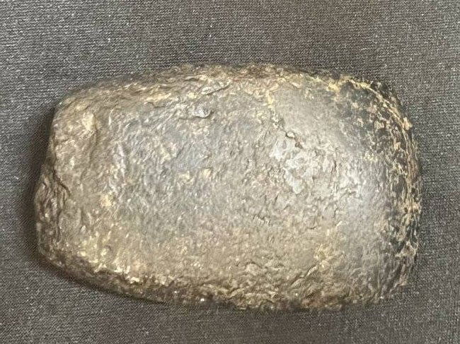 3 1/2" Celt Found in Scott Co. Illinois. (1 of 6)