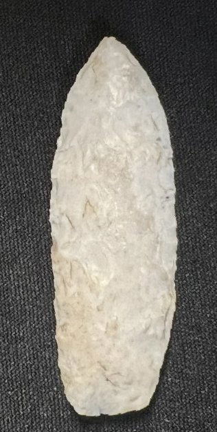 Nebo Hill 2 3/4" Found in Pike Co. Illinois by Leslie Stolte near Barry Illinois.  15/16" Wide. (1 of 4)
