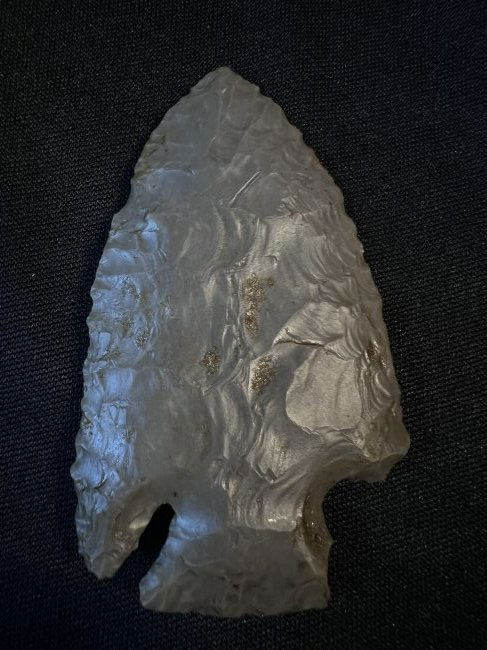 3 1/16" "Heartbreaker" Lost Lake Found in Madison Co. Indiana.  1 7/8" wide and made from hornstone. (1 of 4)