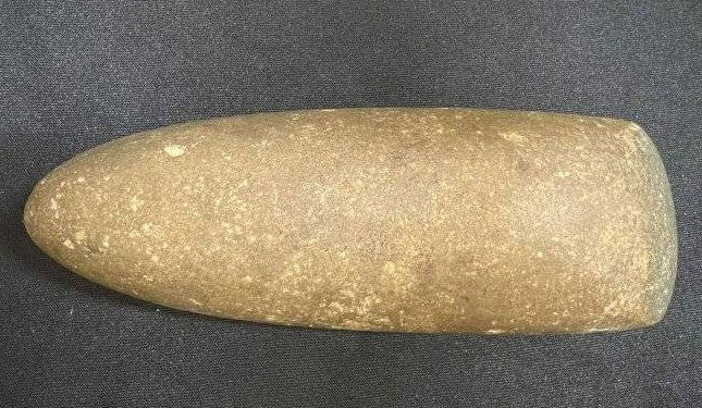 6 1/2" Celt Found by Tommy Hill in Lonoke Co. Arkansas.  2 1/4' wide. (1 of 6)