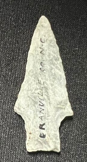 2 1/4" Pickwick Arrowhead Found in Granville Co. North Carolina. (1 of 4)