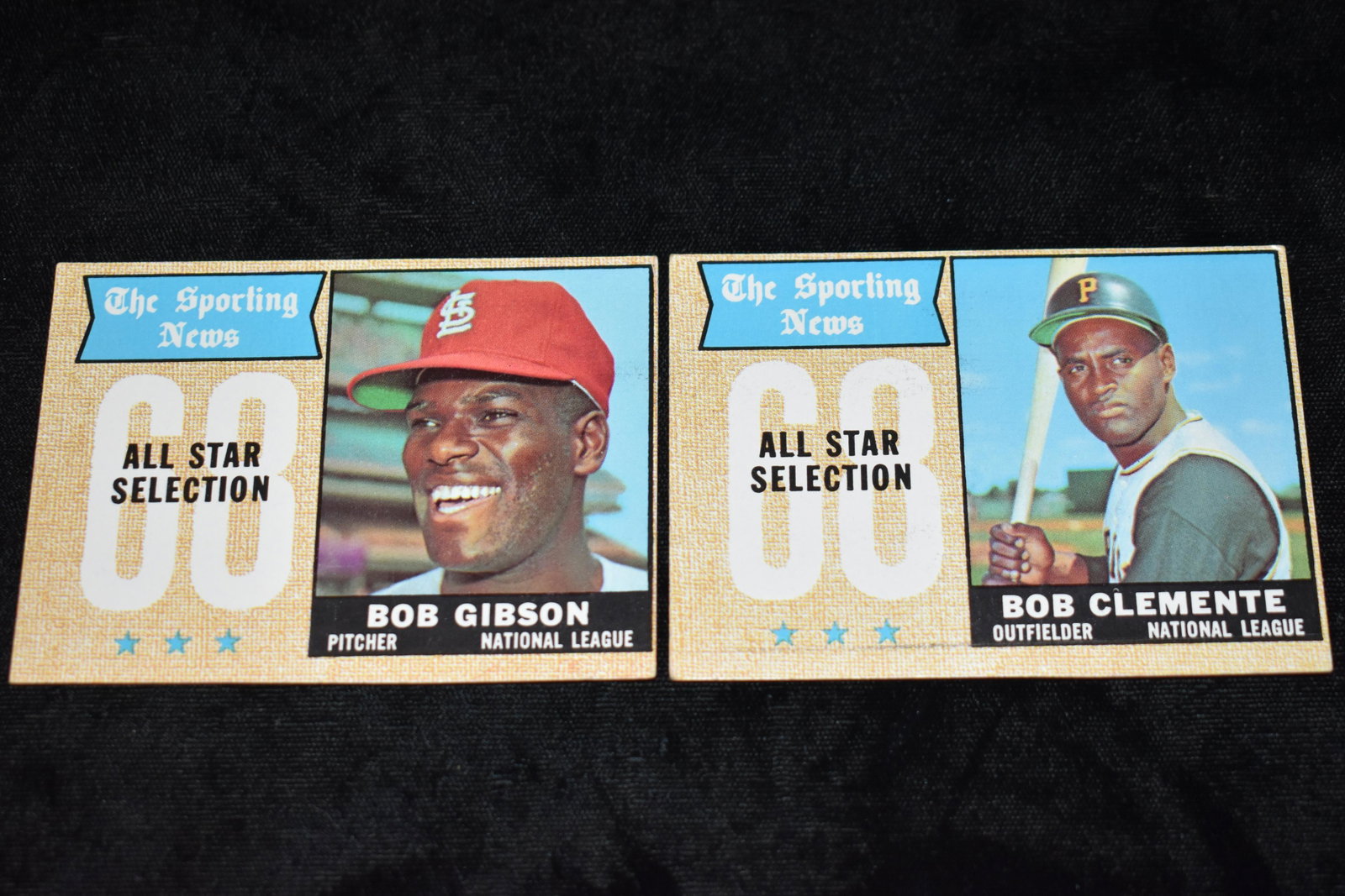 1968 ALL STAR SELECTION Bob Clemente & Bob Gibson Mint: 1968 ALL STAR SELECTION Bob Clemente & Bob Gibson. 2 Cards in Mint Condition