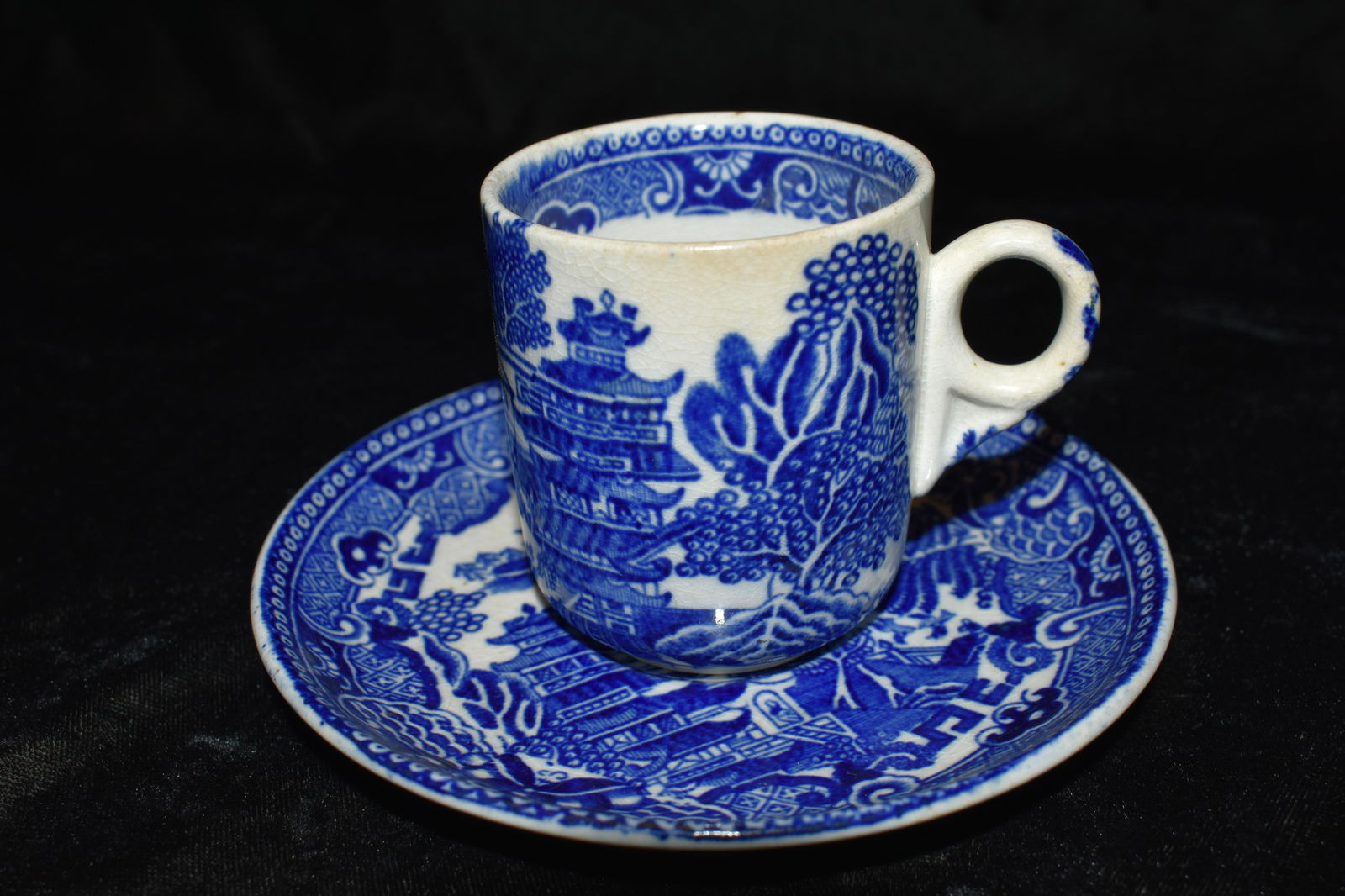 1790-1801 Wedgewood & Co. Tea Cup & Saucer (1 of 7)