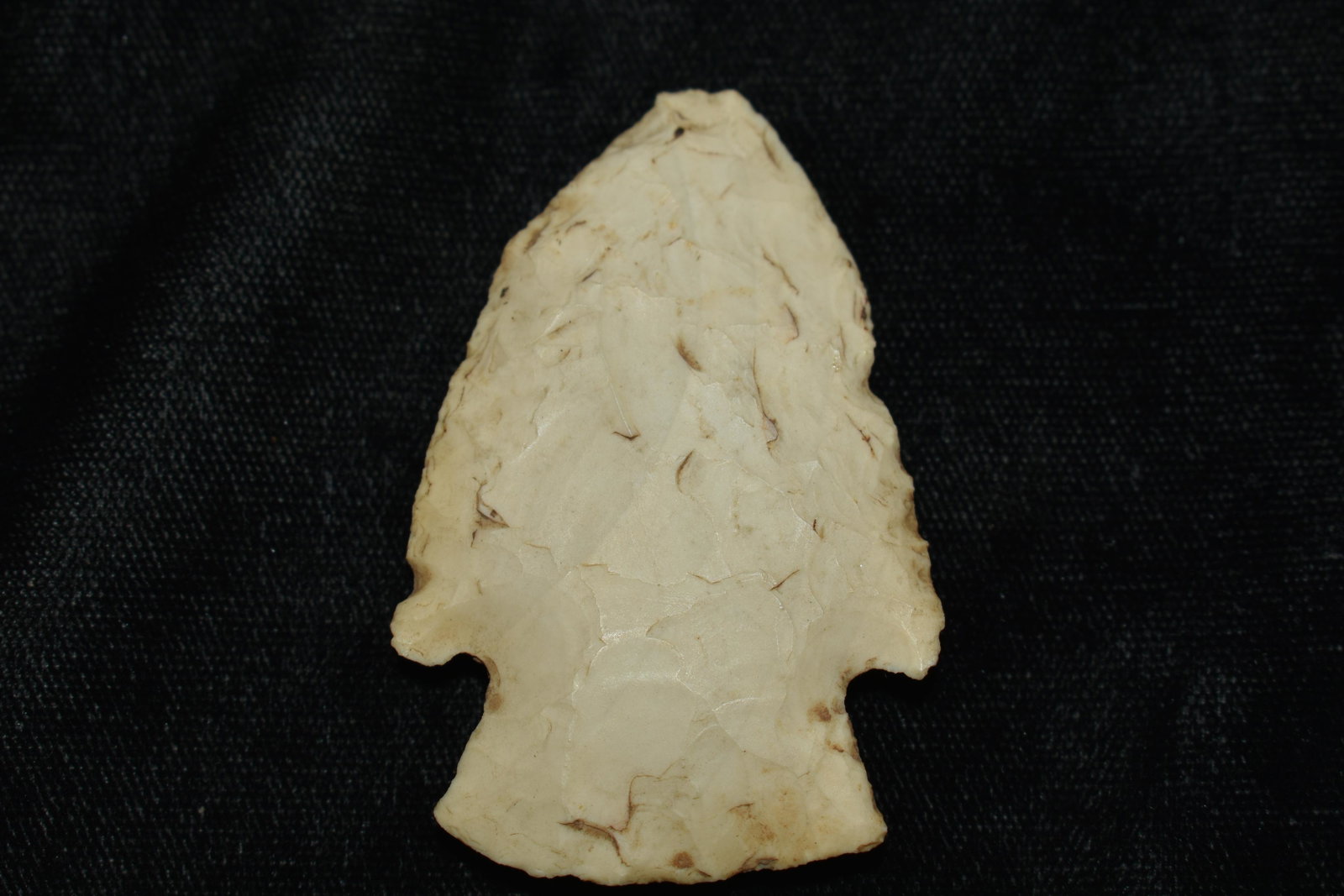 2 1/4" 1st Stage Hardin found in Scotland County, Missouri: 2 1/4" 1st Stage Hardin found in Scotland County, Missouri by Rodney Gray Ancient prehistoric authentic native american artifacts.