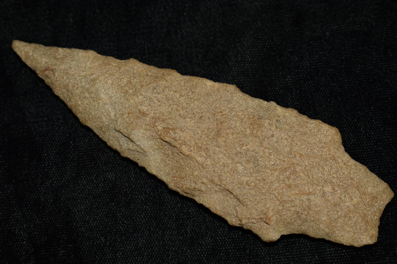 4 3/8" Monster Quartzite Stanley Narrow Stem found in Virginia Keele COA: 4 3/8" Monster Quartzite Stanley Narrow Stem found in Virginia most likely near Dispatania by L.B. Gregory. This is an impressive piece given the material it is made from. Found near Dispatania, Virgi