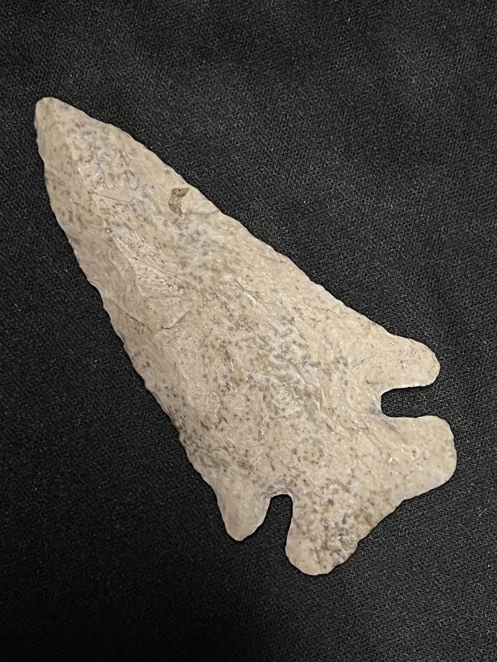 3 11/16" Thebes Ryan Keele COA. Found in Hamilton Co. Indiana. Ex: John Bennett Collection.: 3 11/16" Thebes Ryan Keele COA. Found in Hamilton Co. Indiana. Ex: John Bennett Collection. Ancient prehistoric authentic native american artifacts.