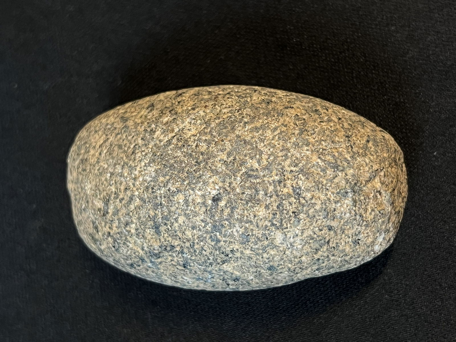 2 7/16" Granite Boat Stone Found in Ohio. Ex: John Bennett Collection.: 2 7/16" Granite Boat Stone Found in Ohio. Ex: John Bennett Collection. Ancient prehistoric authentic native american artifacts.