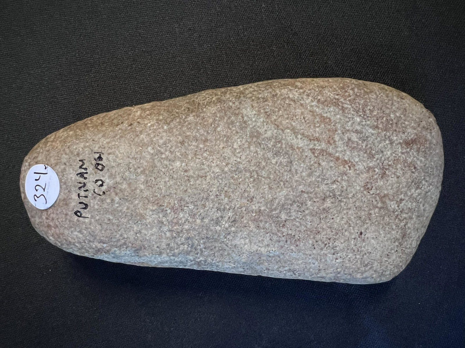 4 15/16" Celt Found in Putnam Co. Ohio. Ex: John Bennett Collection.: 4 15/16" Celt Found in Putnam Co. Ohio. Ex: John Bennett Collection. Ancient prehistoric authentic native american artifacts.