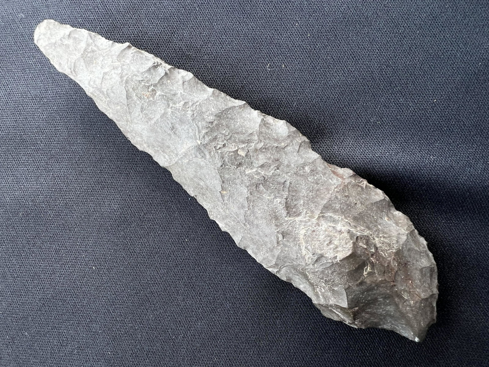 5 3/16" Lerma Rounded Base Found in Ohio. Ex: John Bennett Collection.: 5 3/16" Lerma Rounded Base Found in Ohio. Ex: John Bennett Collection. Ancient prehistoric authentic native american artifacts.