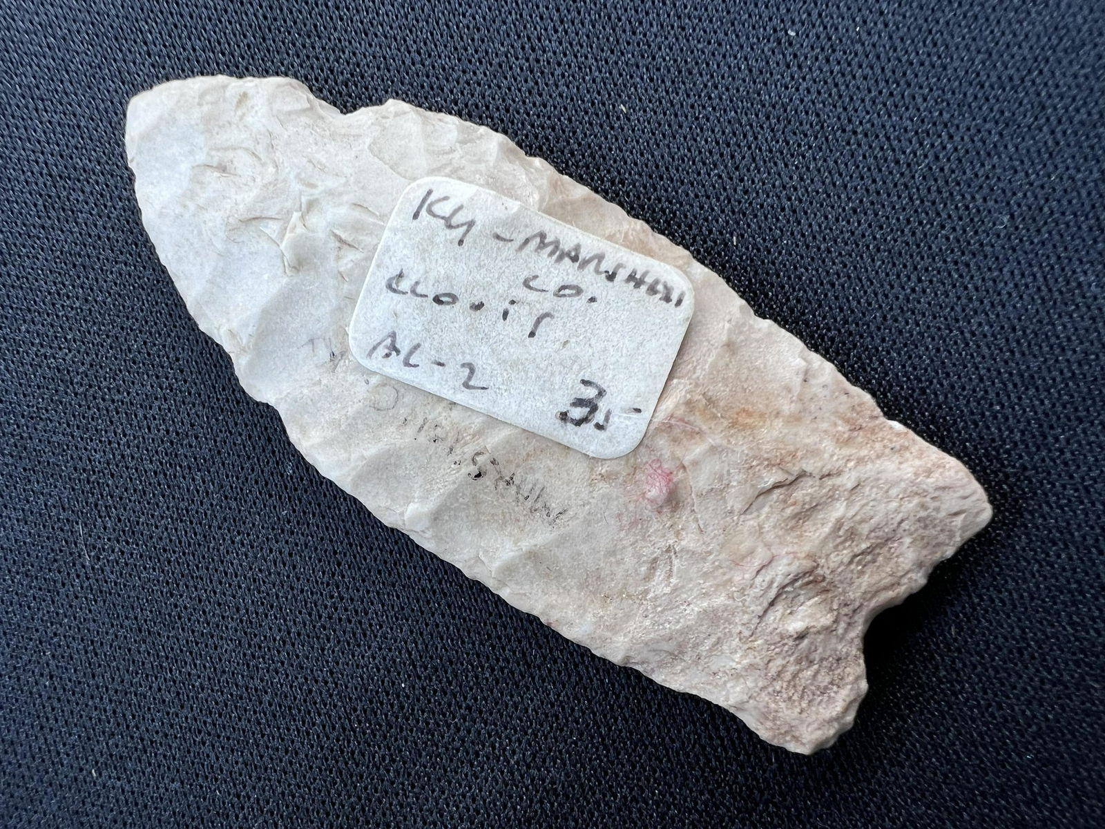 2 3/8" Unfluted Clovis With a Ryan Keele COA. Found in Marshall Co. Kentucky. Ex: Walt McIntyre: 2 3/8" Unfluted Clovis With a Ryan Keele COA. Found in Marshall Co. Kentucky. Ex: Walt McIntyre Collection. Ancient prehistoric authentic native american artifacts.