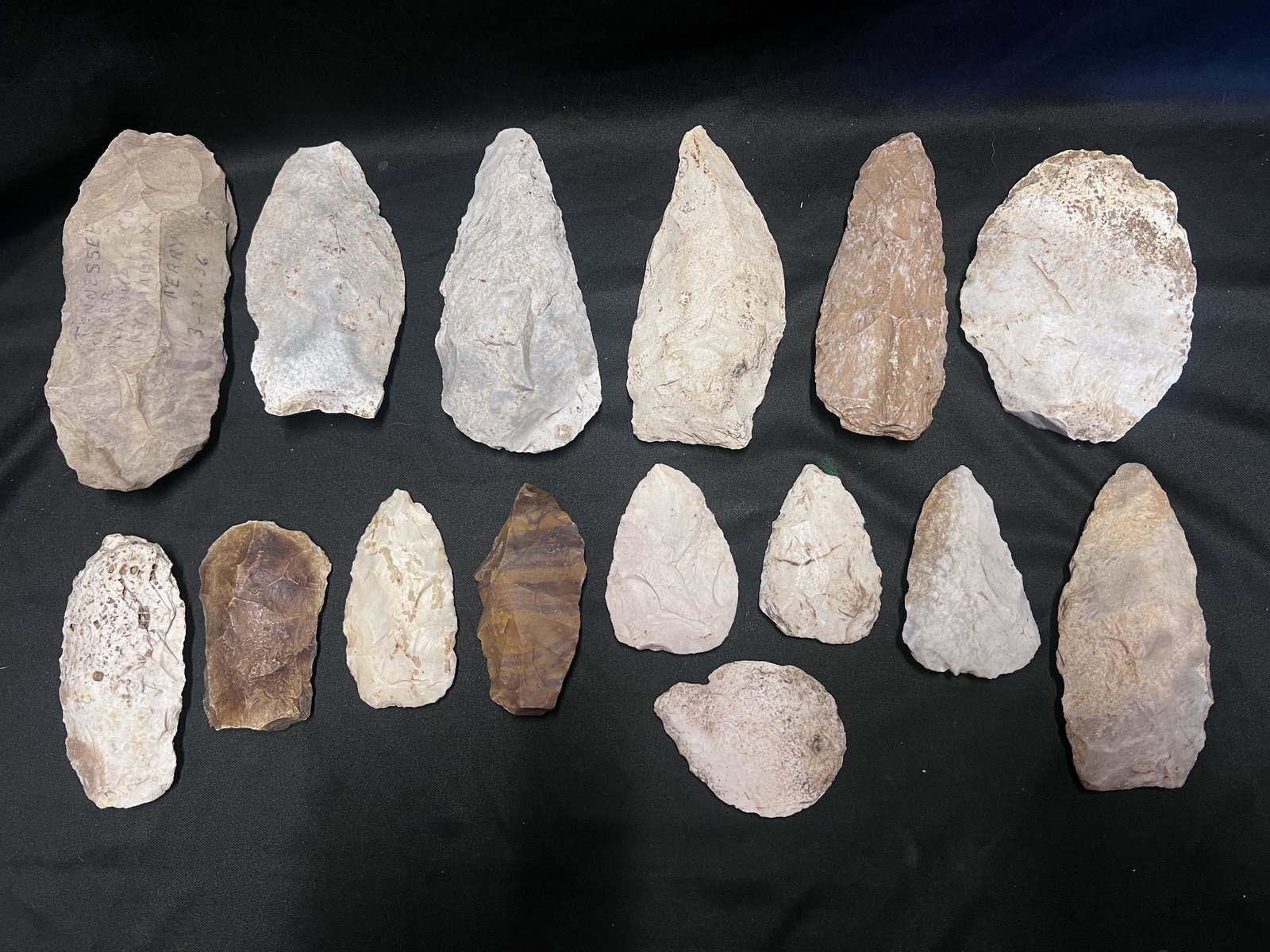 Group of 15 Flint Artifacts found in Missouri and Illinois. Longest is 6 inches.: Group of 15 Flint Artifacts found in Missouri and Illinois. Longest is 6 inches.