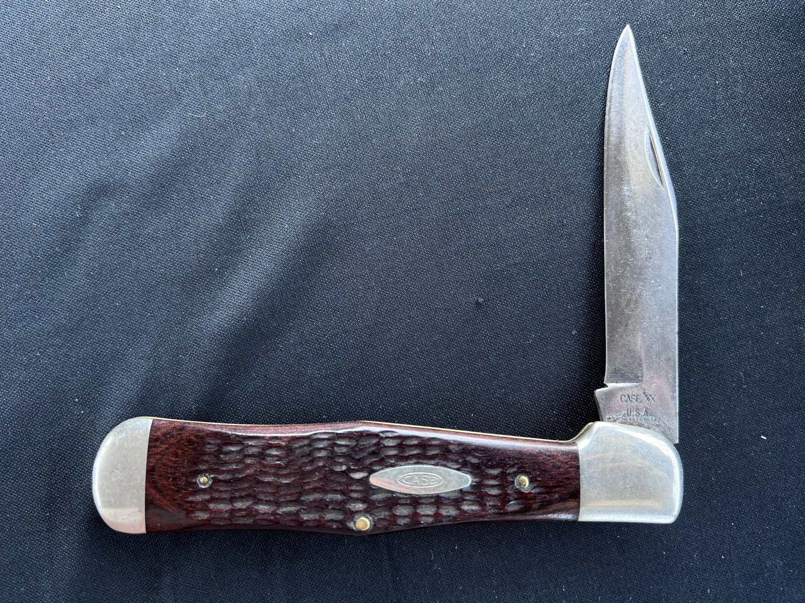 Case XX C61050SAB Red Bone Handle Single Blade Pocket Knife. Measures 5 1/2 inches closed.: Case XX C61050SAB Red Bone Handle Single Blade Pocket Knife. Measures 5 1/2 inches closed.