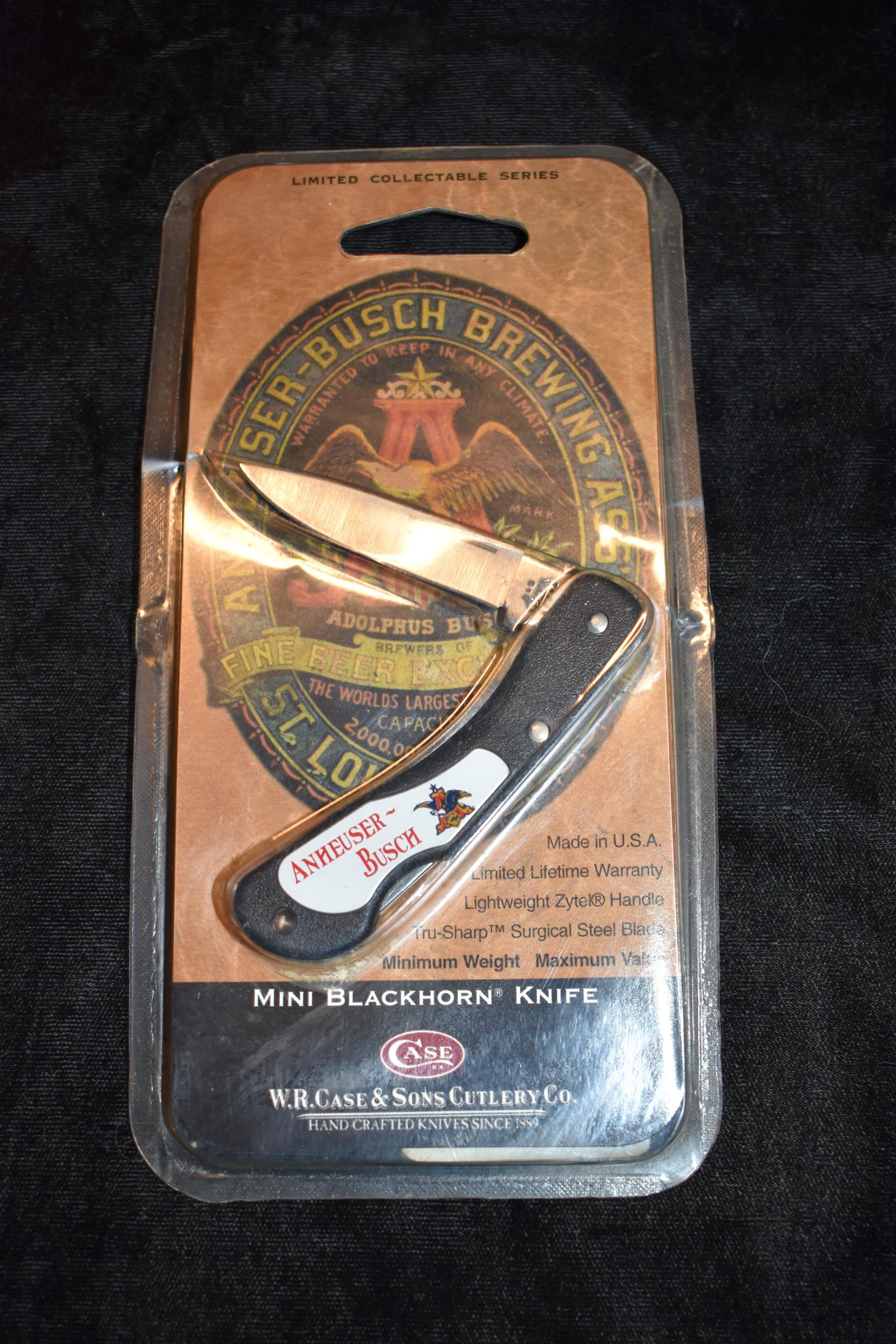Case XX - 059L SS Lockback Folding Knife Anheuser Busch (New Condition): Case XX - 059L SS Lockback Folding Knife Anheuser Busch (New Condition). Measures a little over 5". Made by W.R. Case Cutlery Co.