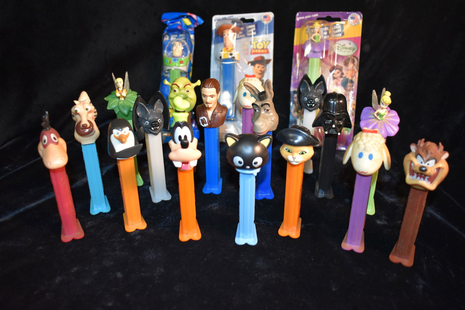 Large lot of 20 Pez Dispensers Buz Light Year, Darth Vader Star Wars, Goofy etc. (1 of 3)