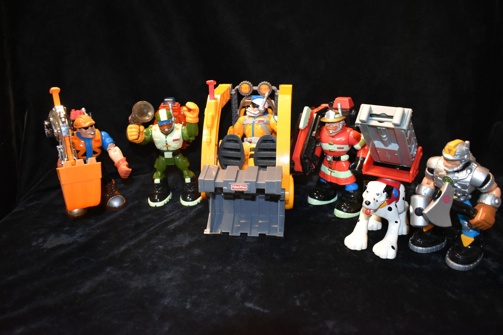 5 Vintage Fisher Price Rescue Hero's Action Figures from 1999-2001 (1 of 6)