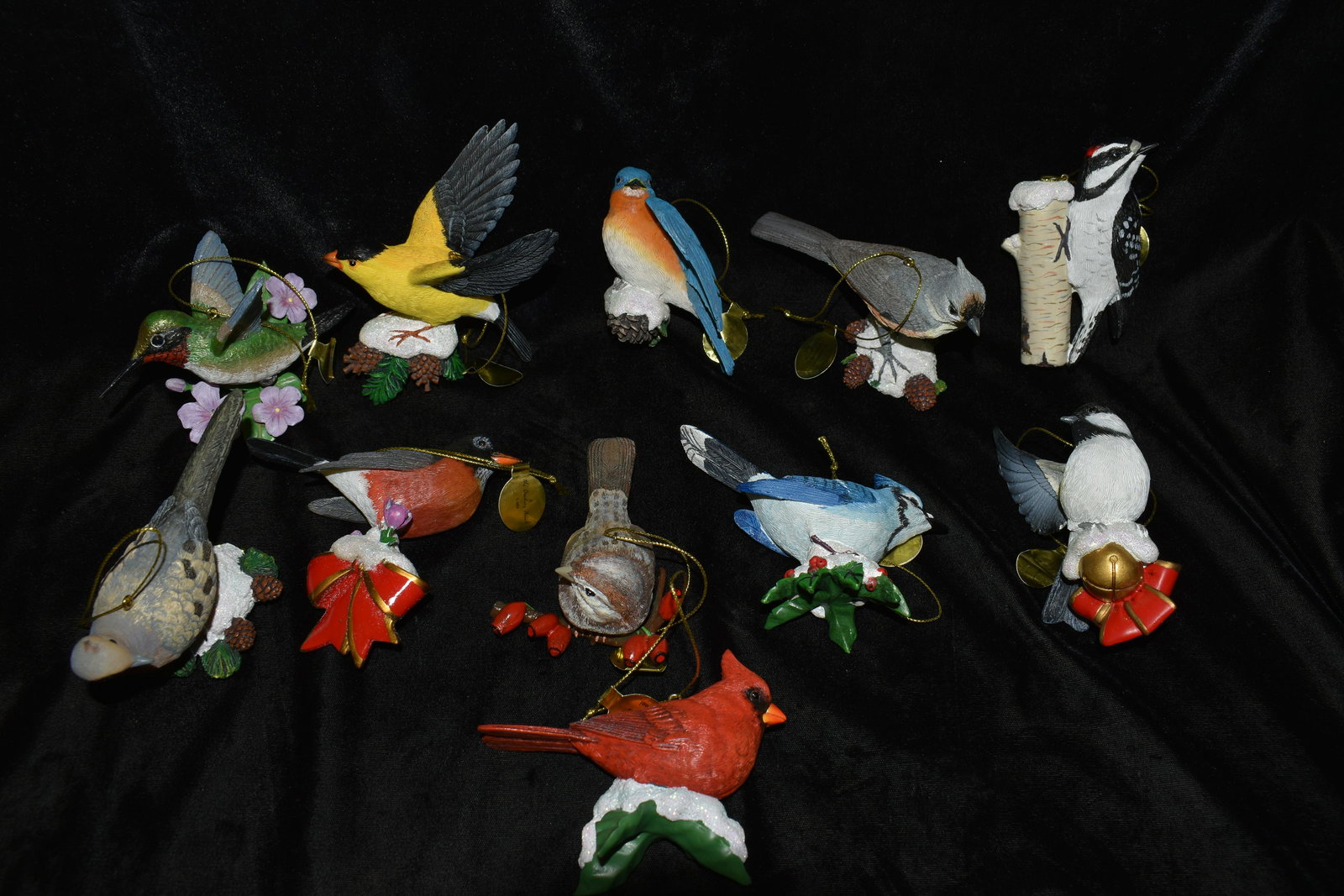 17 DANBURY MINT BIRD CHRISTMAS ORNAMENTS Cardinal Robin Blue Jay Oriole (1 of 6)