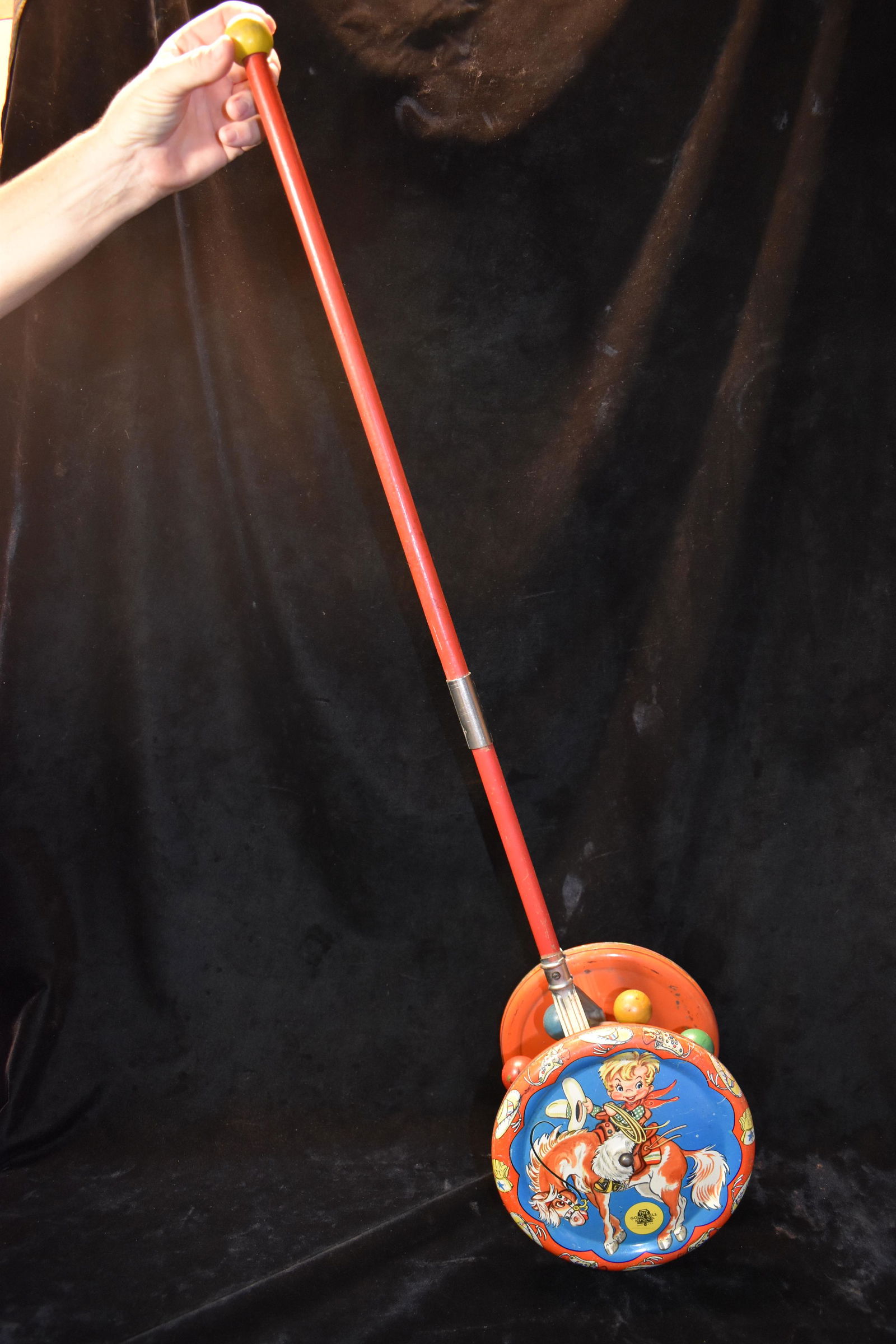 VINTAGE THE GONG BELL MFG. CO. SPINNING TOP PUSH PULL TOY WOOD METAL. BELL WHEEL (1 of 5)