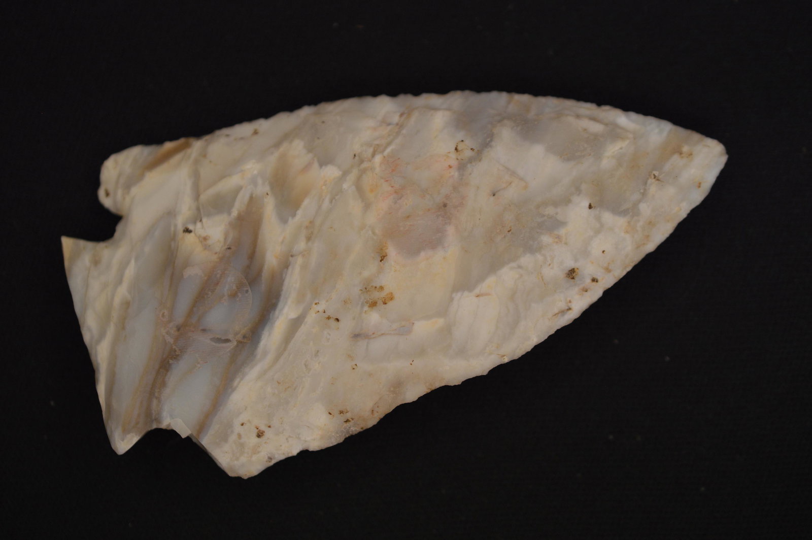 Decatur Arrowhead beautiful Avon material 3 1/4" found in Illinois Ex: Eldon Launer collection. (1 of 9)