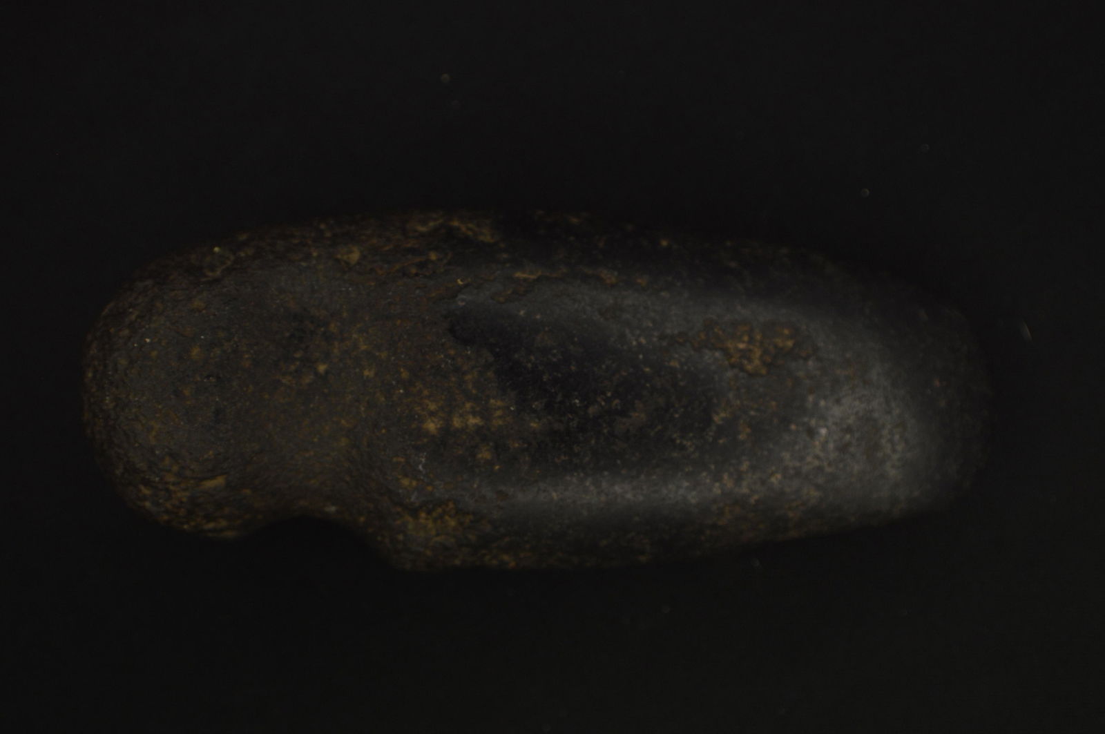 5 11/16" Hohokam Axe Found in New Mexico Ex: Steve Manos Collection. (1 of 9)