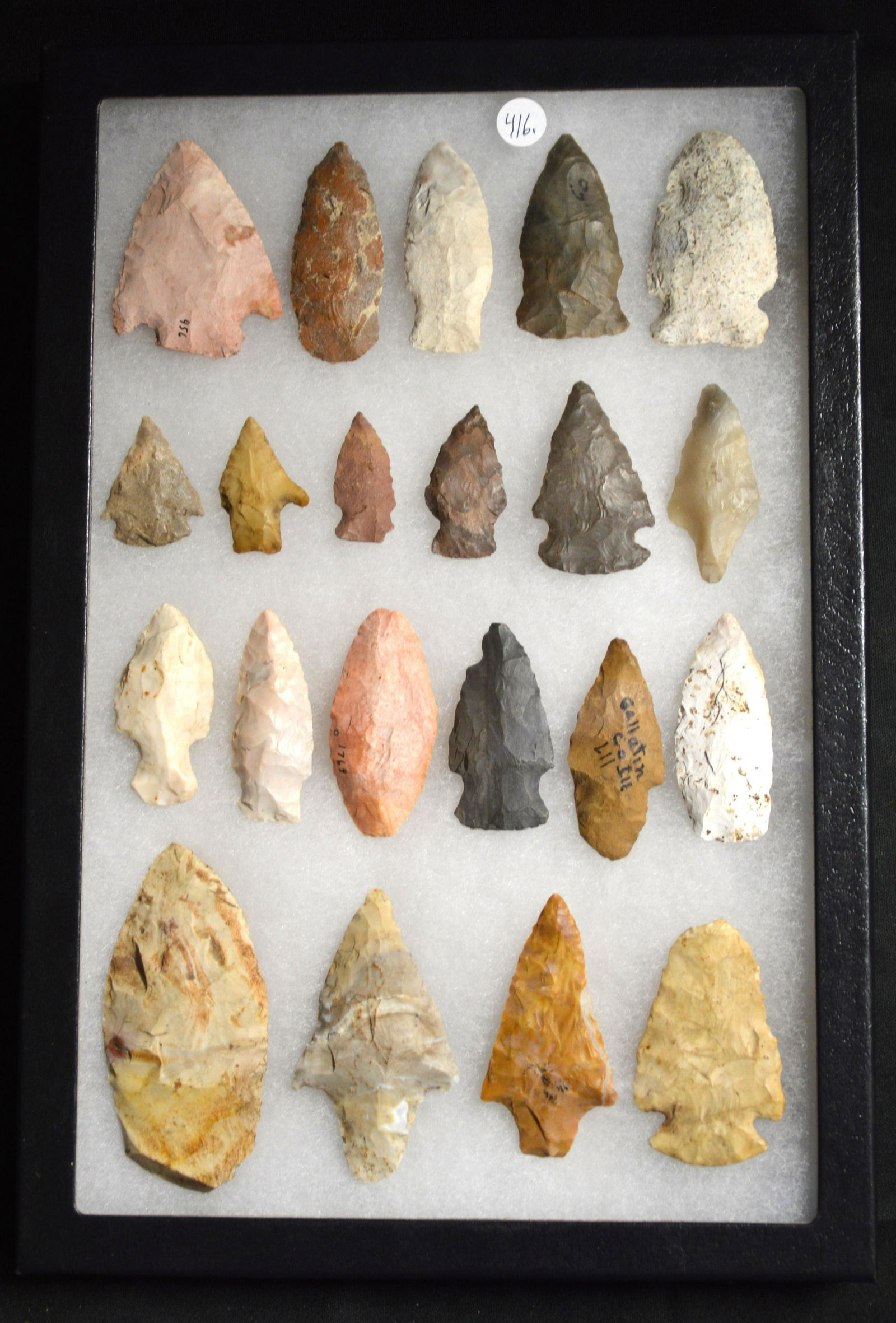 21 Arrowheads Found in Illinois Displayed in a 8" x 12" Frame that's included.  The longest is 3 3/8 (1 of 5)