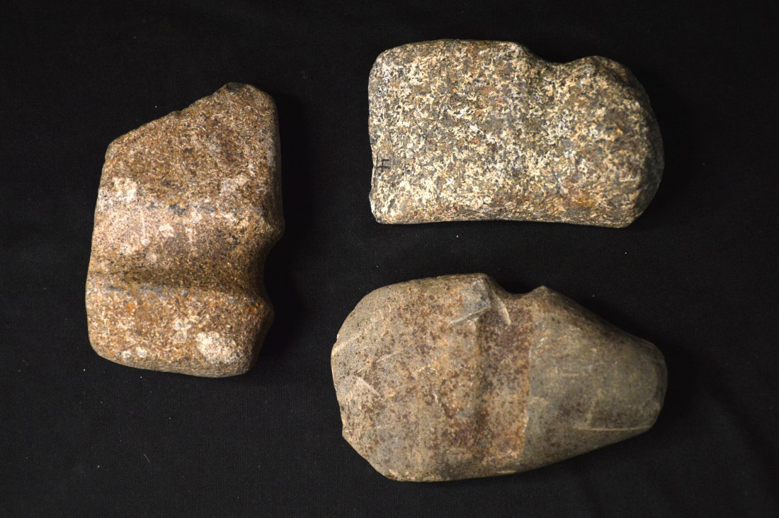 3 Damaged Axe's Longest is 4 1/2" Found in Illinois Ex: John Grenawalt Collection. (1 of 4)