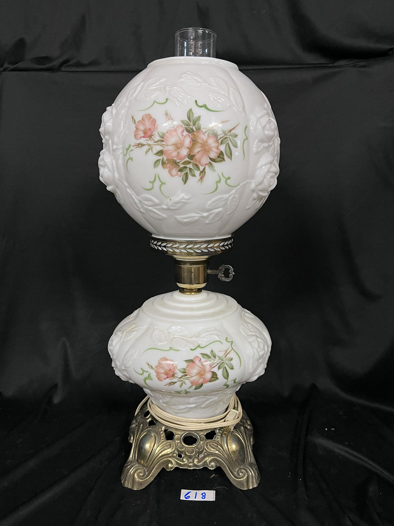 Milk Glass Vintage Flower Design Table Lamp (1 of 9)