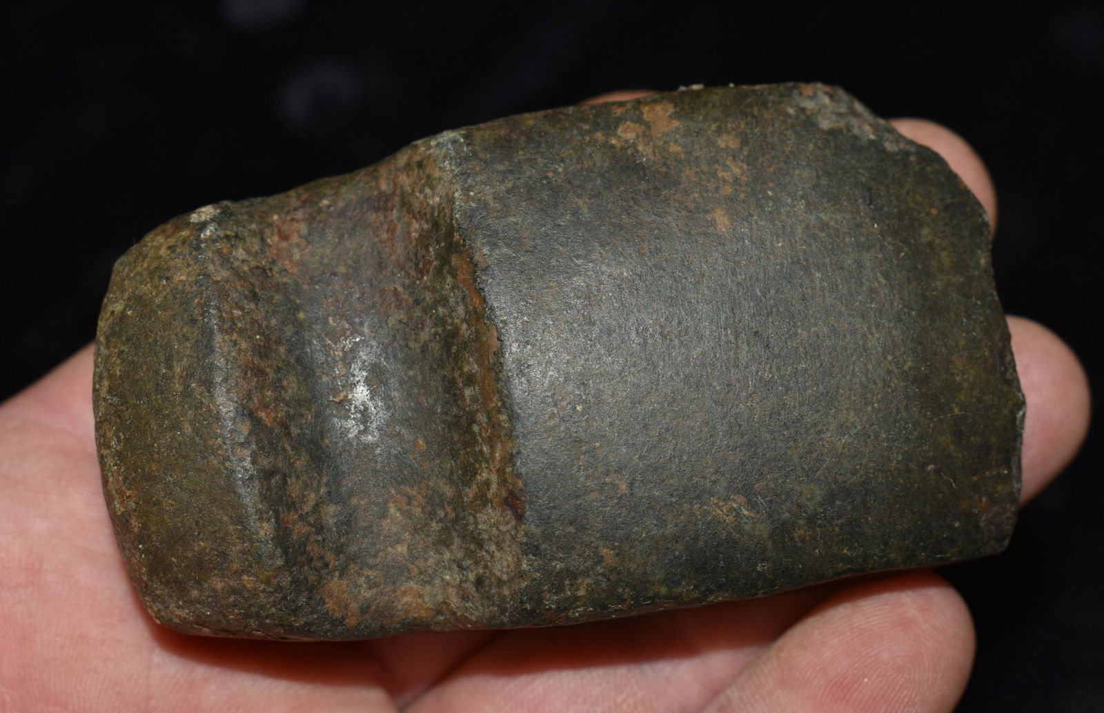 3 1/8" Keokuk Axe found in SE Iowa (1 of 7)