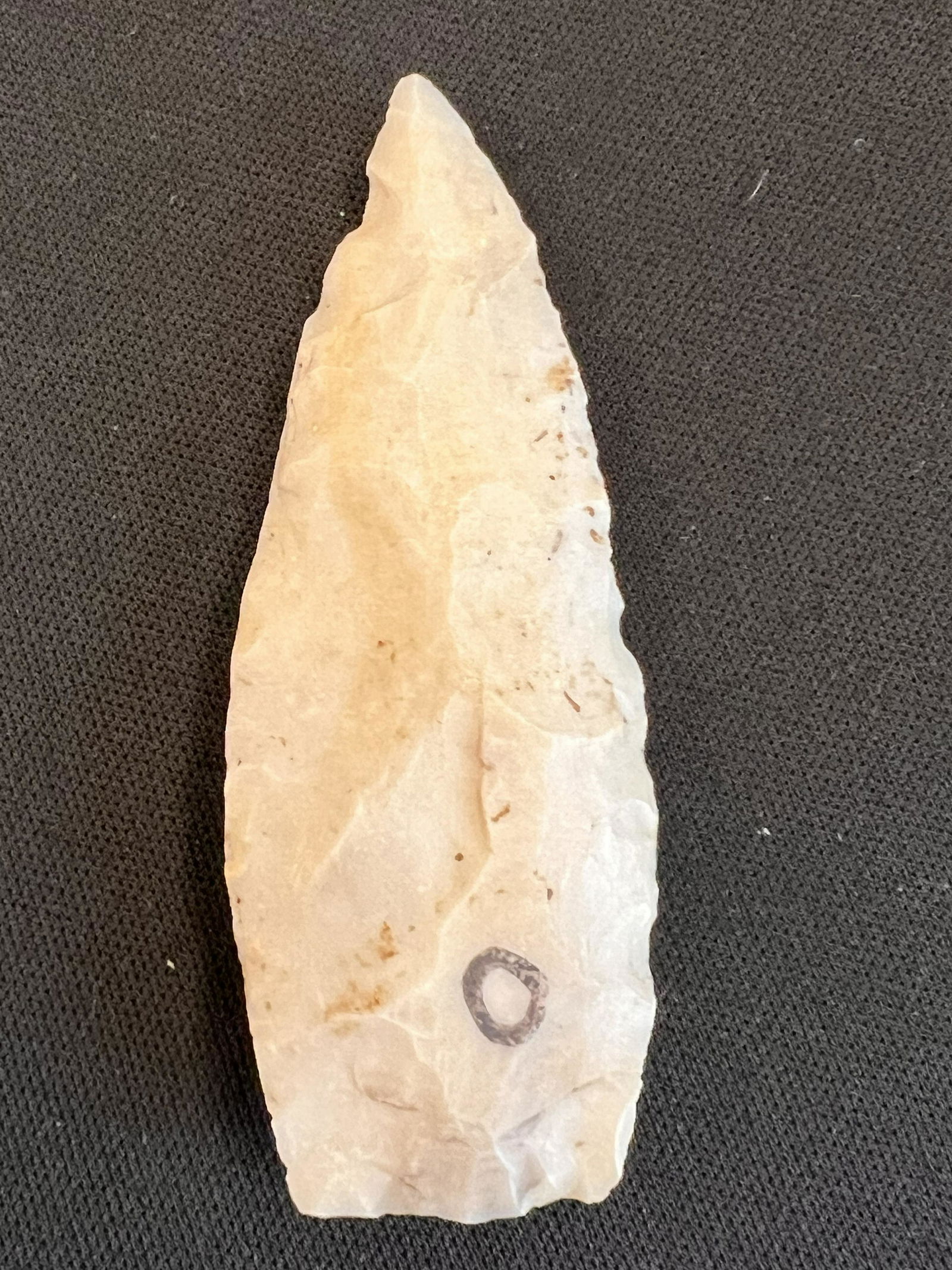 2 5/8" Karnak Arrowhead Found in Jersey Co. Illinois Ex: Steve Manos Collection. (1 of 9)