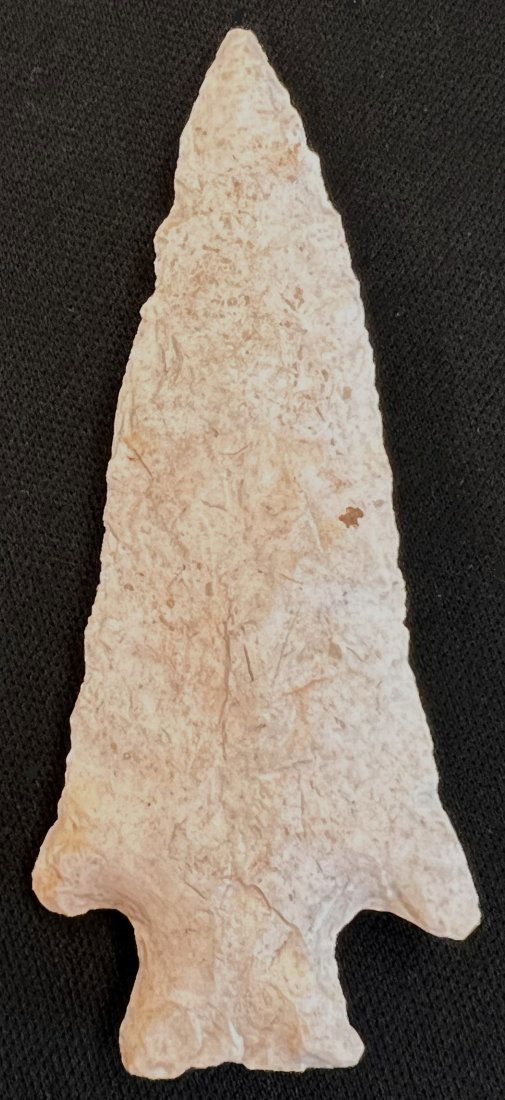 3 1/8" Apple Creek Arrowhead found in Adam's Co. Illinois by Brian Petereict. (1 of 8)