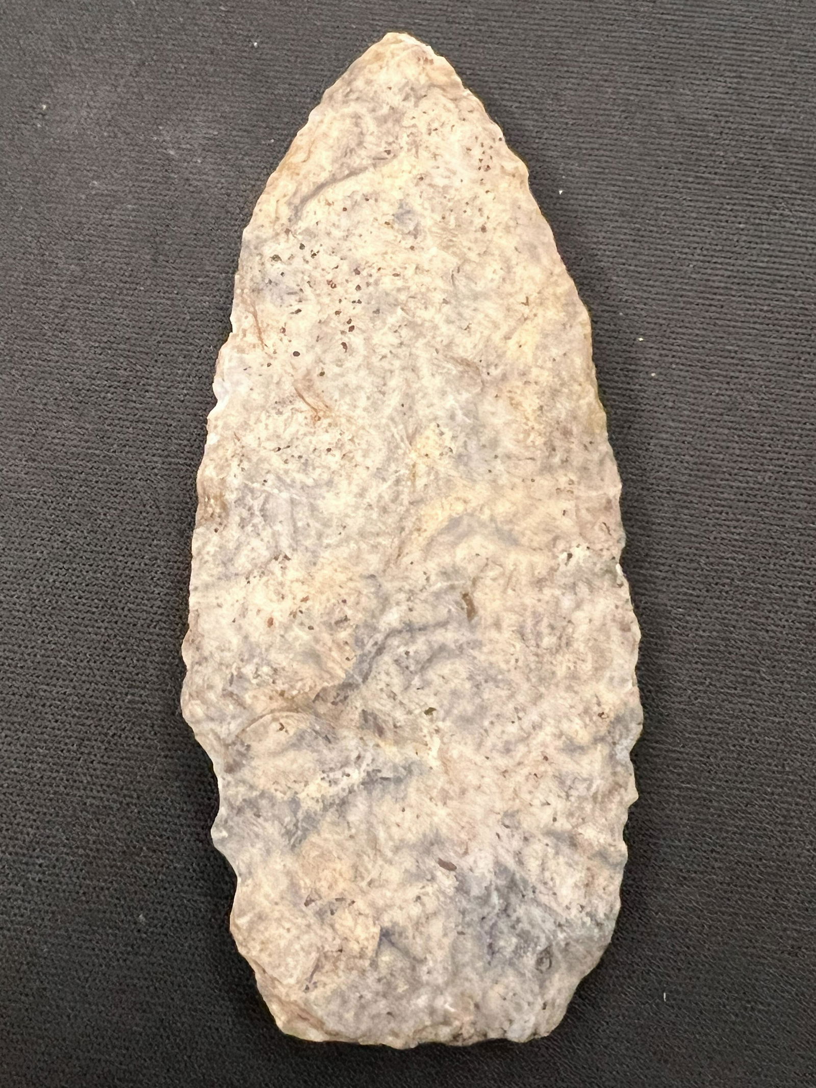 4 3/16" Wadlow Arrowhead Found in Bond Co. Illinois. (1 of 8)
