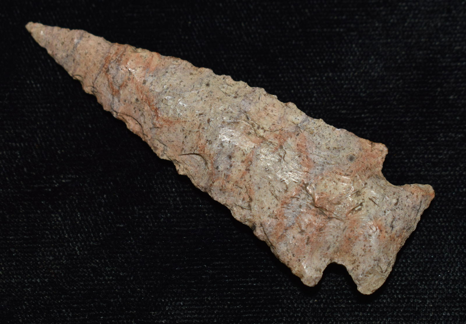 Colorful Finely Made 2 7/8" Kings Arrowhead found in Pettis Co., Mo (1 of 7)