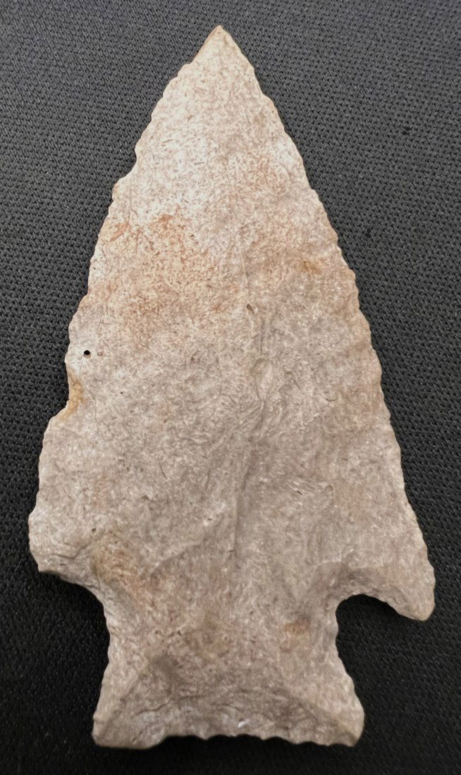 2 15/16" Hardin Arrowhead Found in Bond Co. Illinois.  Possibly Indiana Green Material. (1 of 9)