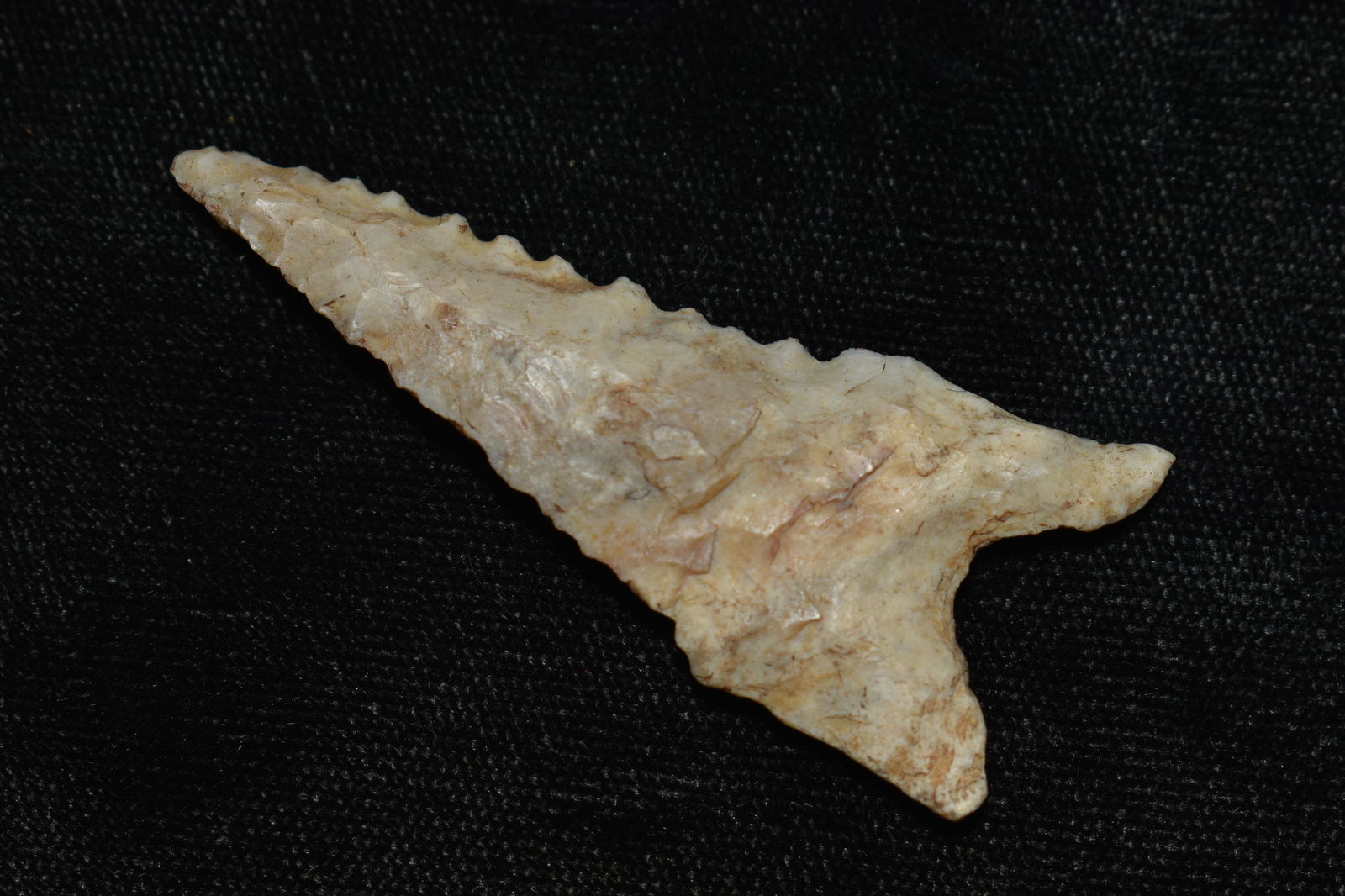 2 3/16" Nicely Serrated Marshal Dalton found in Cooper Co., Mo (1 of 7)