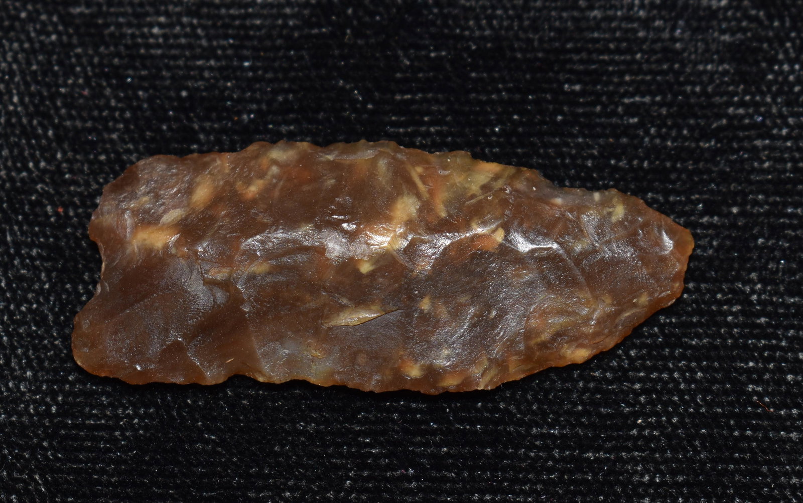 1 1/2" Knife River Flint Uniface Blade (1 of 7)