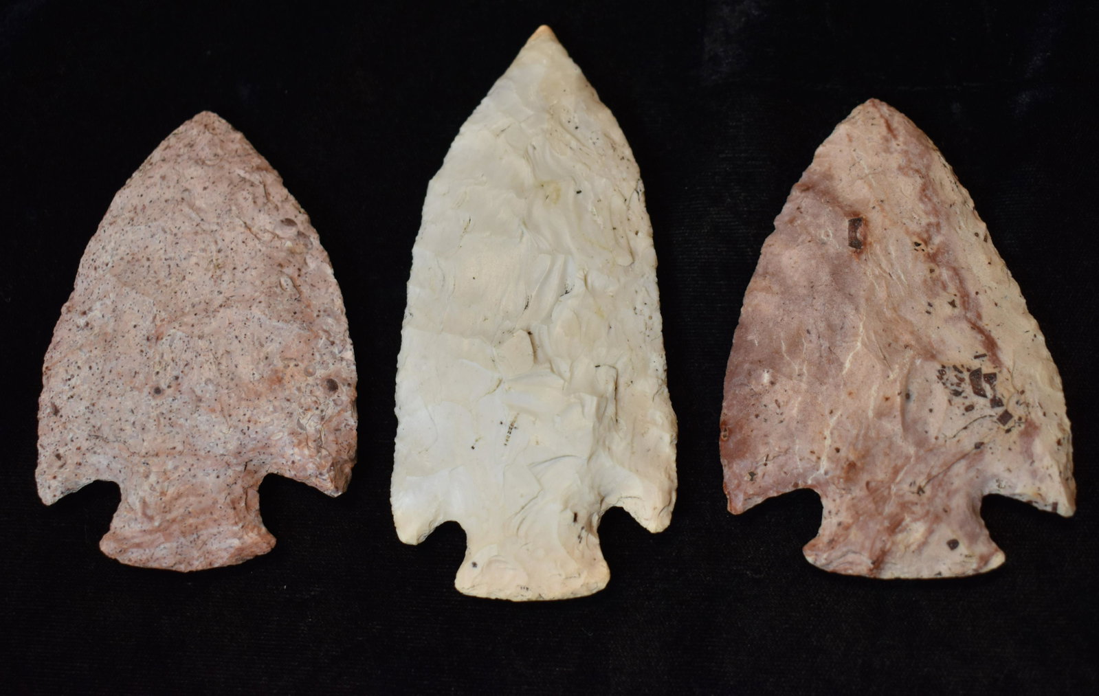 3 Colorful Burlington Snyders Made by the late Glen Liesmann: 3 Colorful Burlington Snyders Made by the late Glen Liesmann. Glen was a flint knapper from the 1970's to the 2000's. He made lots of pretty points which have been drifting around in various auction h